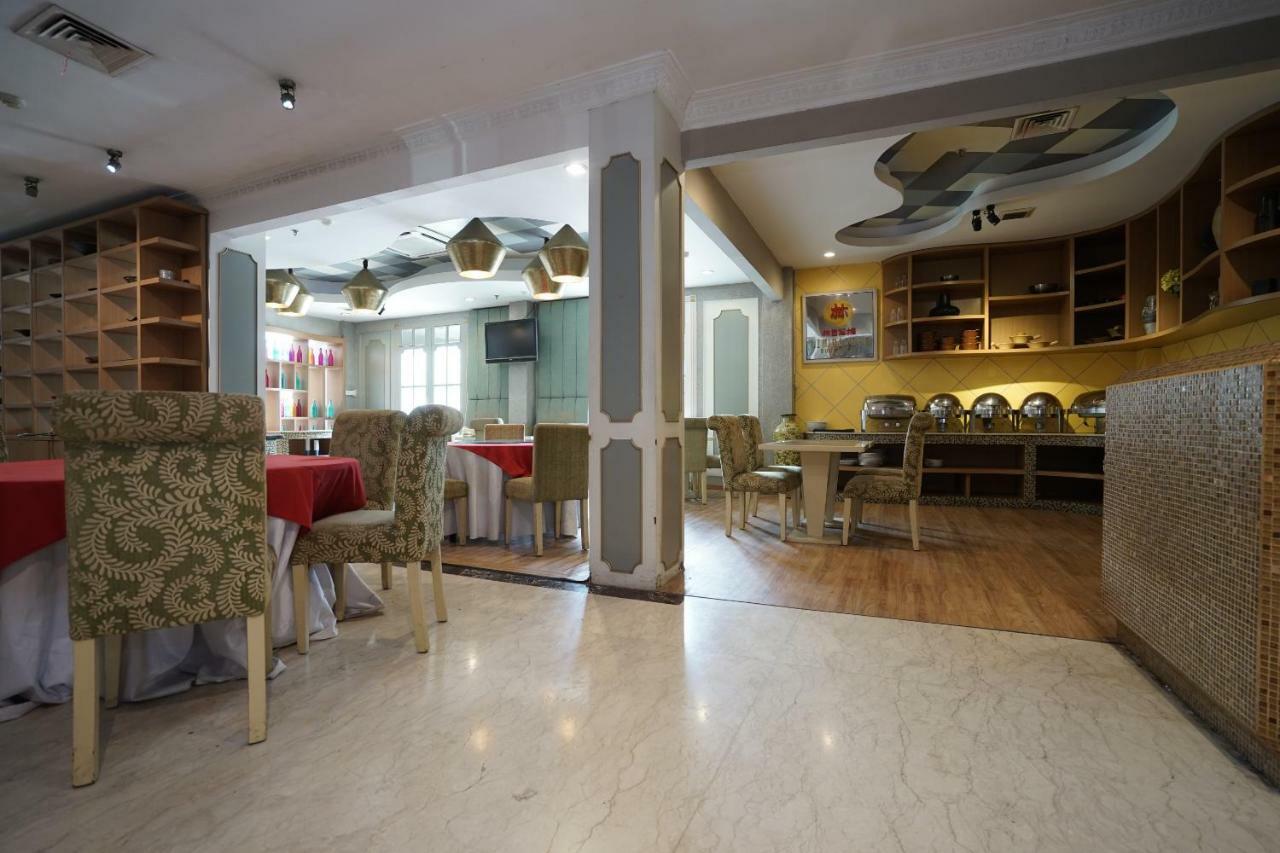 Capital O 1128 Hotel Imara Palembang Zewnętrze zdjęcie