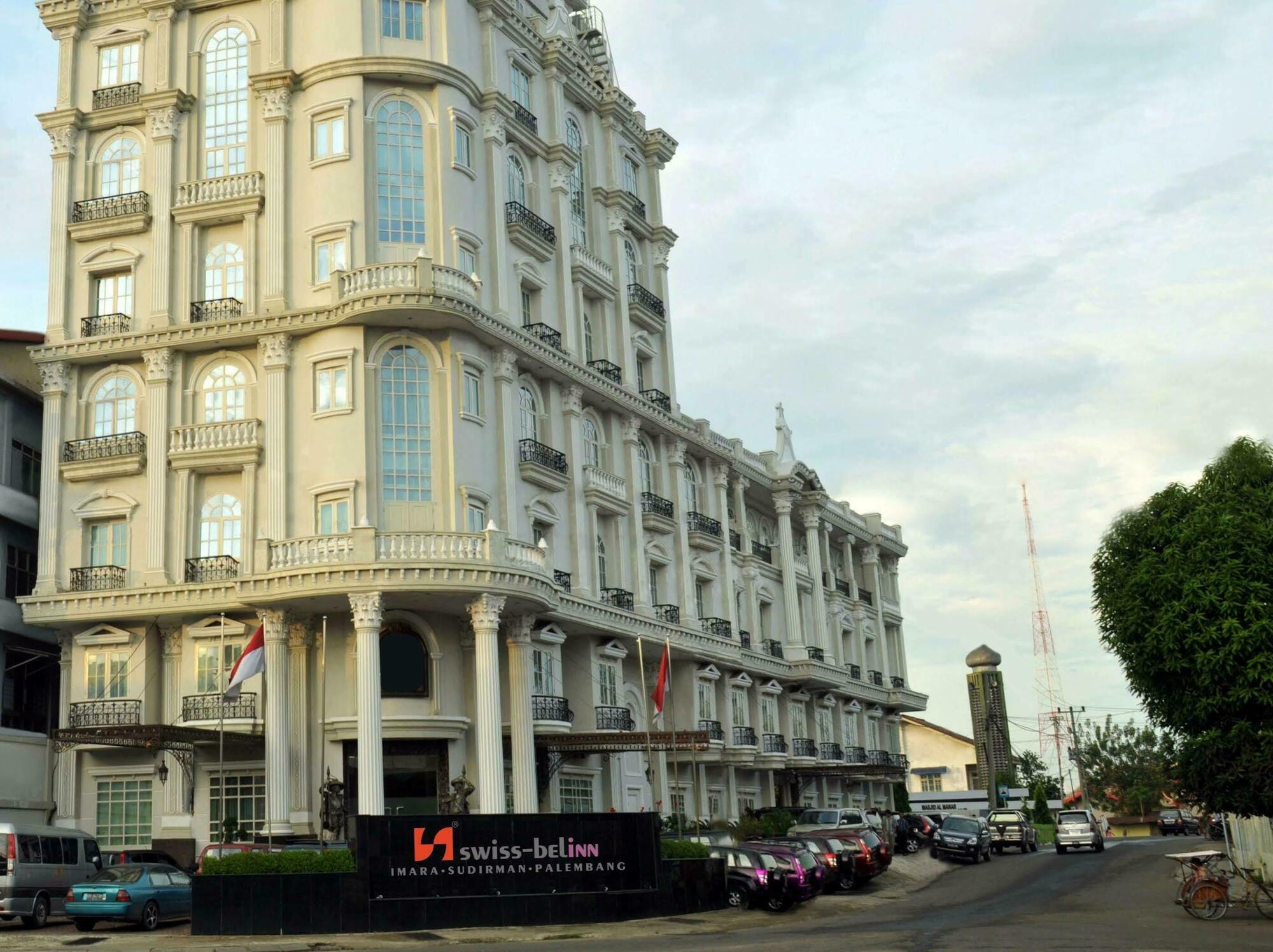 Capital O 1128 Hotel Imara Palembang Zewnętrze zdjęcie