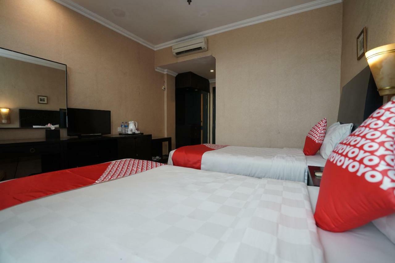 Capital O 1128 Hotel Imara Palembang Zewnętrze zdjęcie