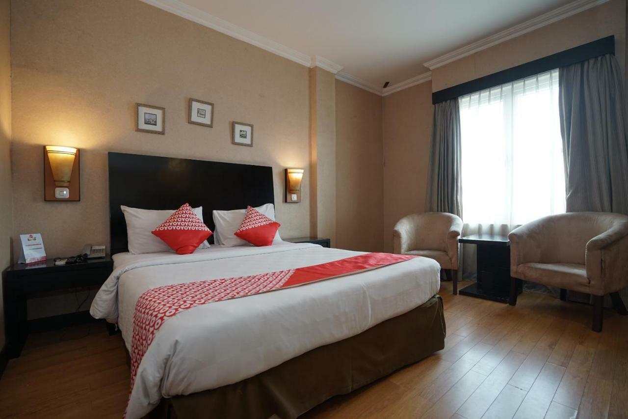 Capital O 1128 Hotel Imara Palembang Zewnętrze zdjęcie