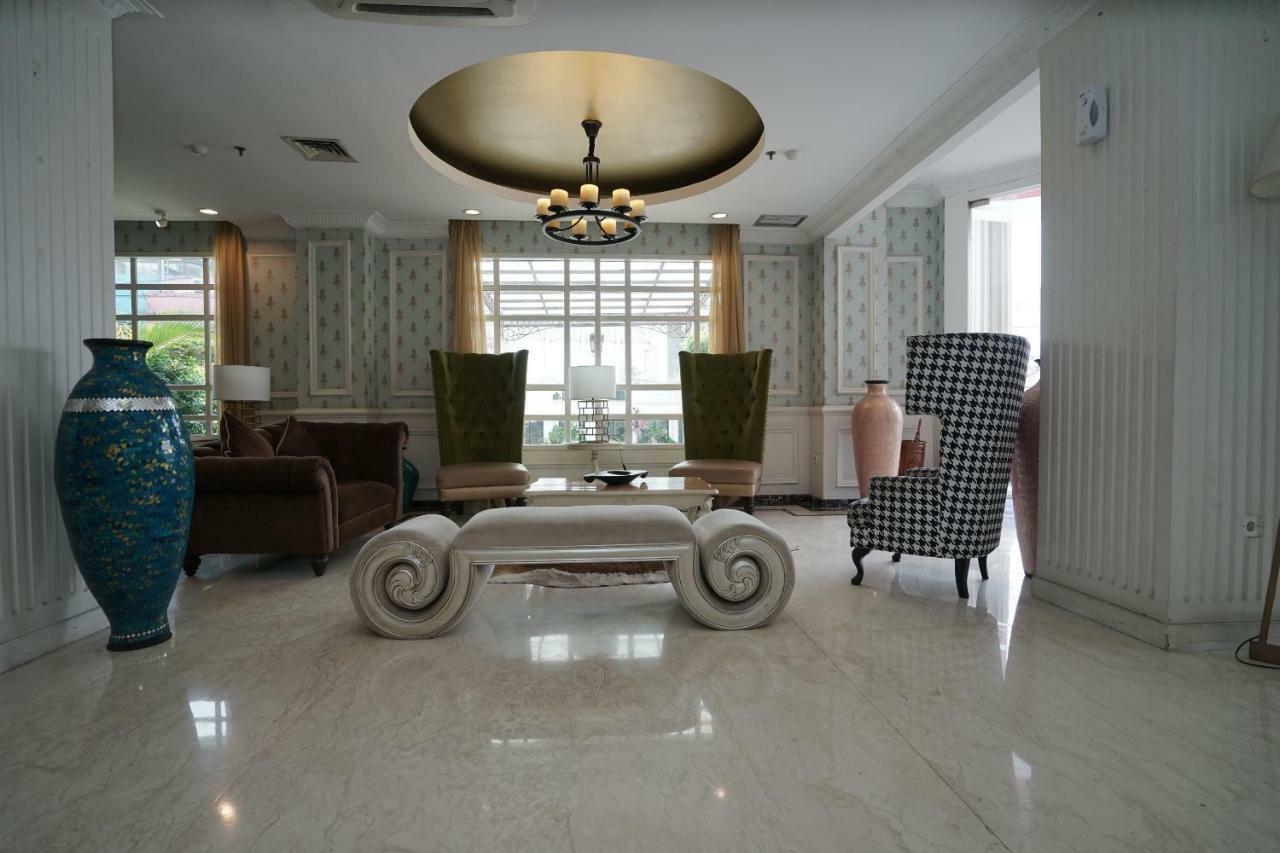Capital O 1128 Hotel Imara Palembang Zewnętrze zdjęcie