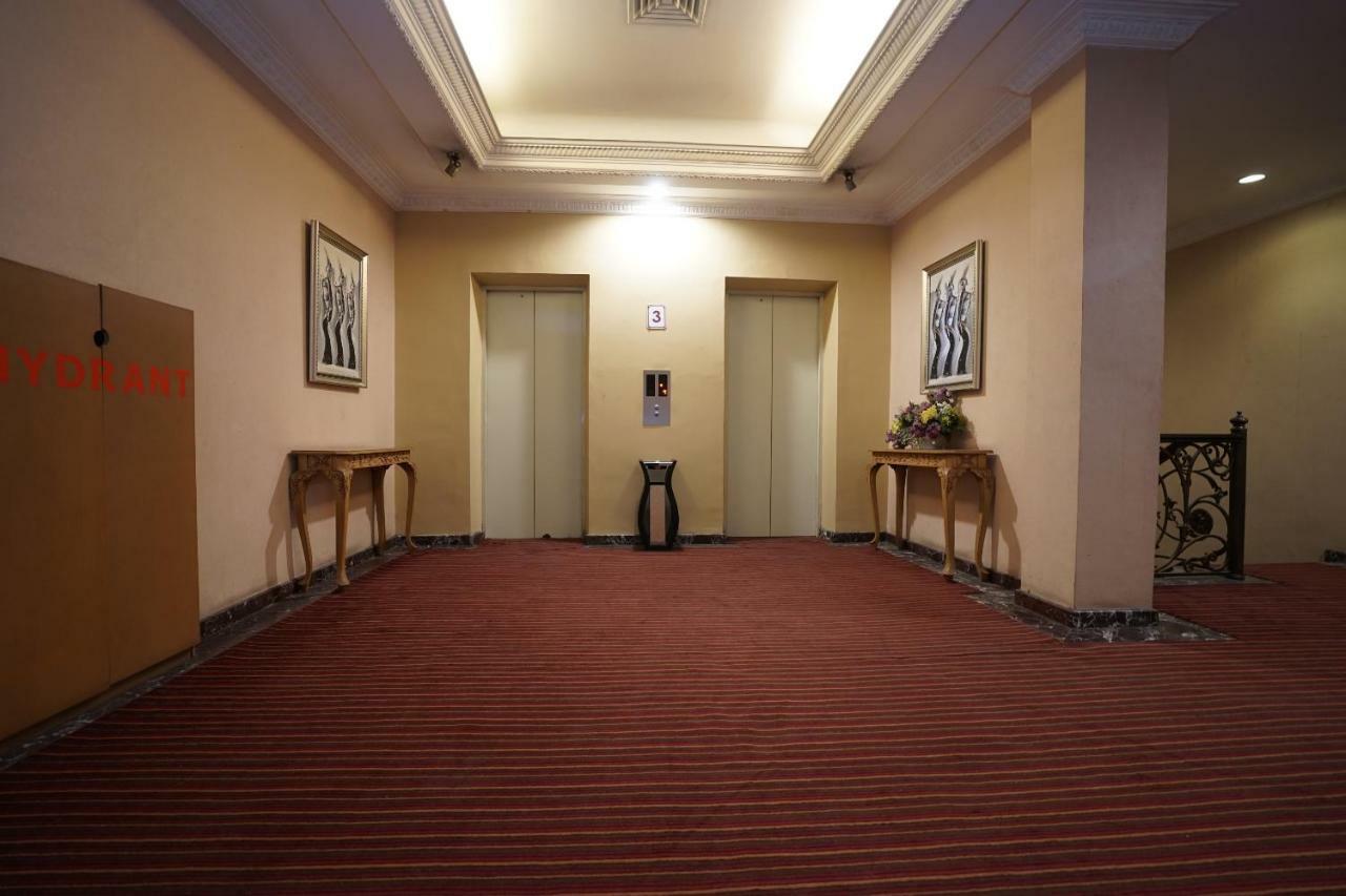 Capital O 1128 Hotel Imara Palembang Zewnętrze zdjęcie