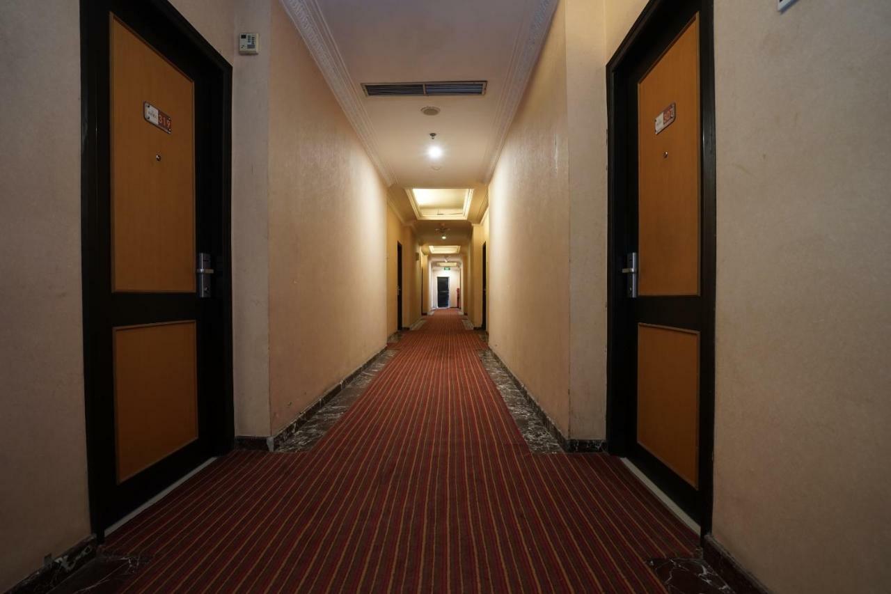 Capital O 1128 Hotel Imara Palembang Zewnętrze zdjęcie